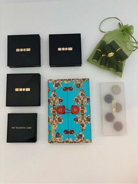 Lot of Pat McGrath Makeup Palettes w/ free gift
